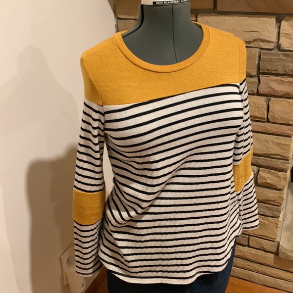 12 Pm By Mon Ami Sweaters - Gold and black/white striped sweater size large